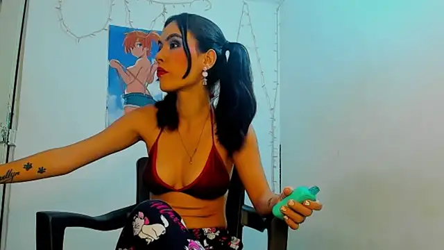 Snapshot of marlynmartinez chatting on December 3, 5:31 am marlynmartinez online show from December 3, 5:31 am