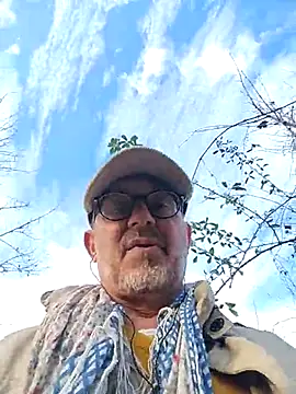 Snapshot of MadProfessor chatting on March 10, 3:41 pm MadProfessor online show from March 10, 3:41 pm