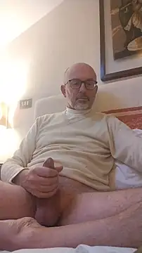 Snapshot of MadProfessor chatting on November 29, 3:26 pm MadProfessor online show from November 29, 3:26 pm