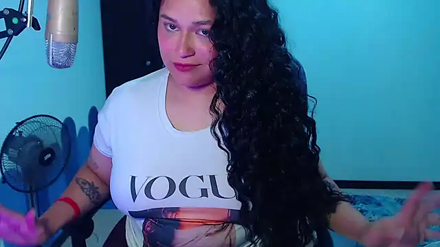 Luciernaga18 online show from October 8, 1:58 am