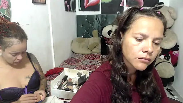 Snapshot of manzanahot9 chatting on February 15, 7:27 am manzanahot9 online show from February 15, 7:27 am