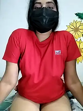 SLZAARA online show from March 20, 2:32 pm