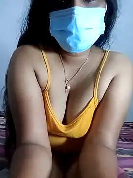 SLZAARA online show from September 21, 8:10 pm