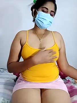 SLZAARA online show from September 28, 8:47 pm