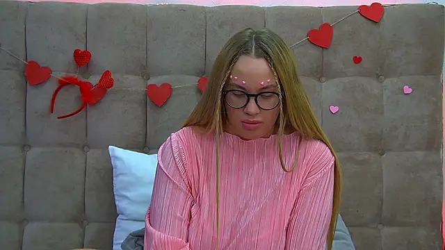 MariaNeumann online show from February 15, 1:10 am