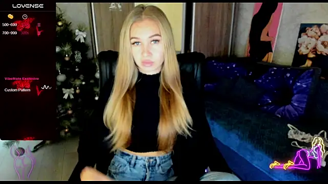  NigoNika online show from December 20, 12:38 pm