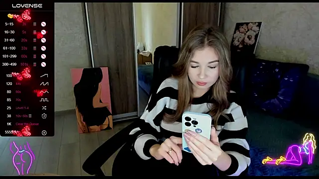  NigoNika online show from January 23, 12:30 pm