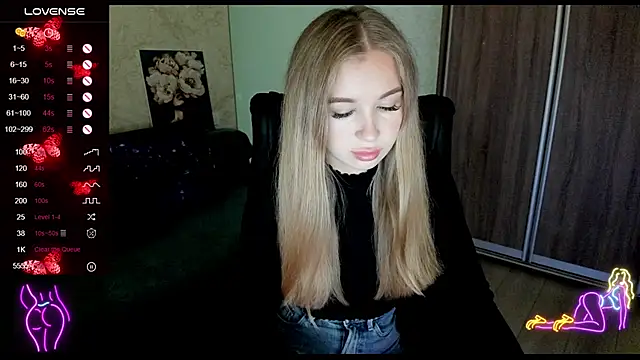  NigoNika online show from September 14, 7:35 pm