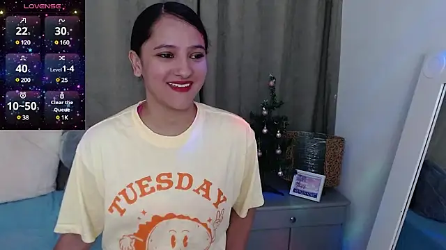 Snapshot of ms_valentina chatting on December 27, 11:53 pm ms valentina online show from December 27, 11:53 pm