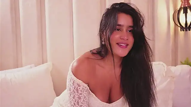 bonniekim  online show from October 11, 10:08 pm