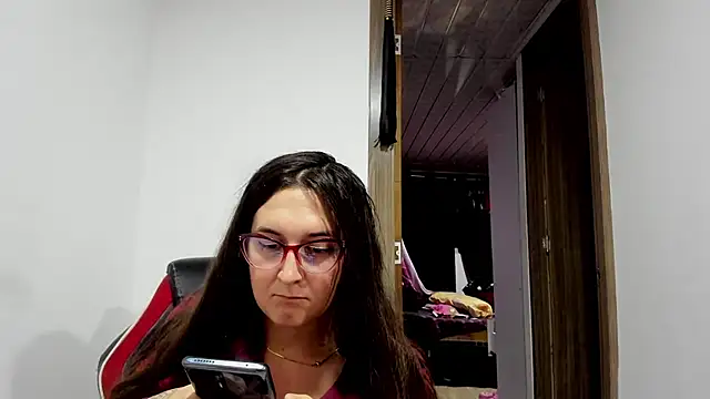 Sweet-Suck69 online show from March 5, 3:40 am