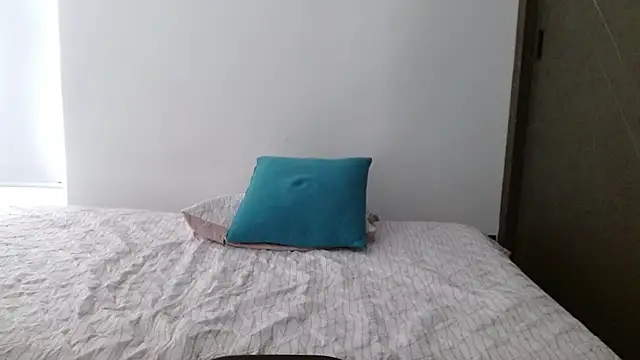 scarleth xue online show from November 28, 3:47 pm