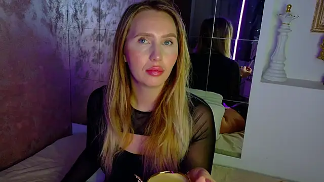 lexy a online show from November 18, 5:23 am