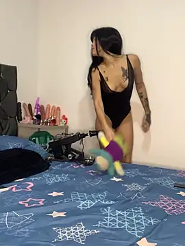 Abusive cousin online show from February 9, 6:11 am