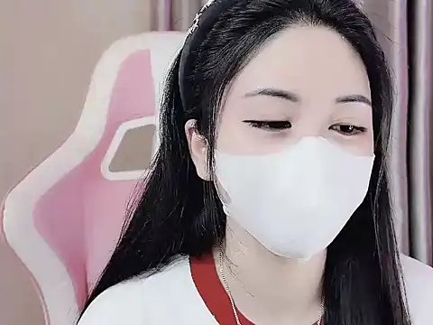  Lygn   online show from February 6, 4:47 pm