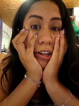 KasiaVenus  online show from October 18, 3:53 am