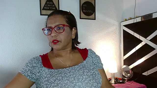 elizabeth mature23 online show from October 12, 4:06 pm