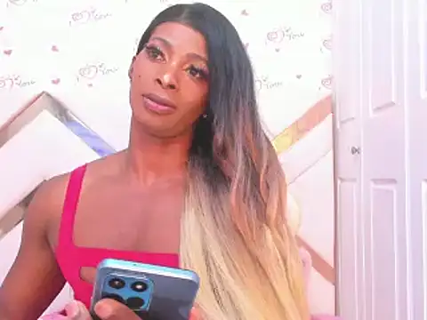 Snapshot of BriggitteEbonny chatting on March 2, 8:40 pm BriggitteEbonny online show from March 2, 8:40 pm