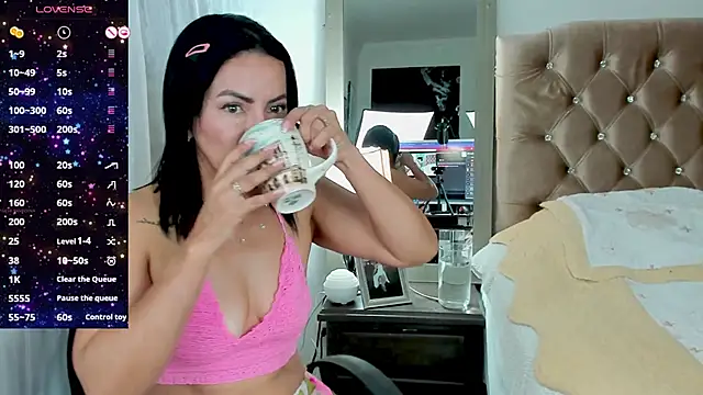 veronika naughty online show from March 11, 1:34 pm