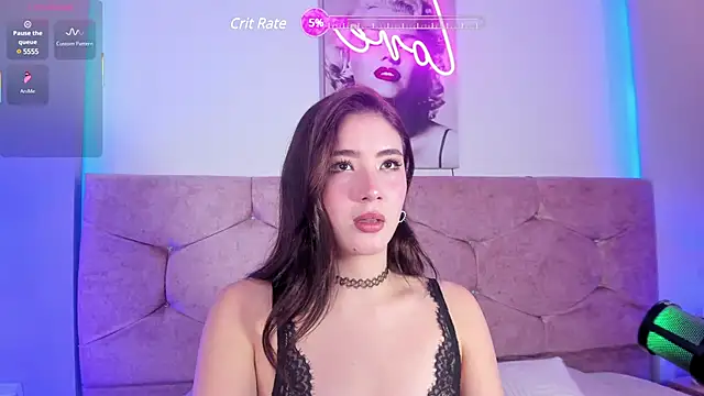 lunar leen online show from March 7, 6:54 pm