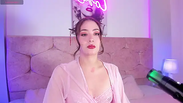 lunar leen online show from March 18, 6:26 pm