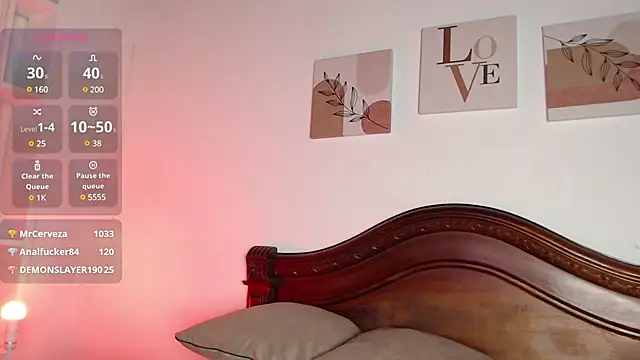 madisex s online show from December 22, 10:17 am