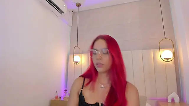 Scarlett Morgan  online show from September 22, 8:11 pm