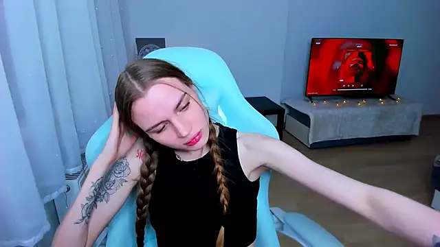 StellaLawless online show from January 12, 1:32 am