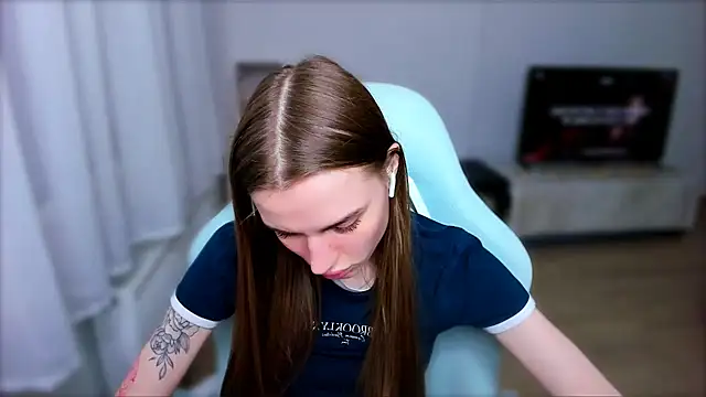 StellaLawless online show from February 10, 8:31 pm