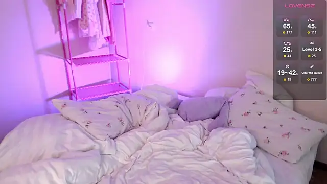 KatieMelone online show from October 10, 11:53 am