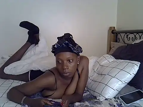 Sweet Bear online show from March 10, 4:38 am