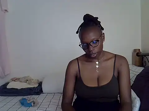 Sweet Bear online show from March 10, 6:56 pm