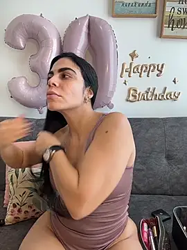 valecruz903 online show from November 7, 4:51 pm