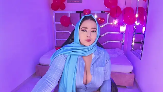 Snapshot of ThanaSaadi chatting on February 13, 4:32 am ThanaSaadi online show from February 13, 4:32 am