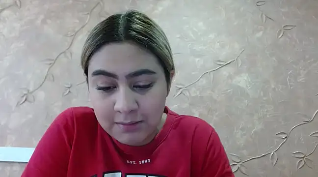 Miabonnett  online show from February 24, 12:05 pm