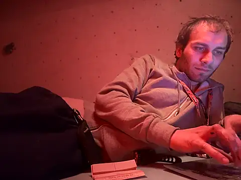 Snapshot of pervy_devil chatting on January 16, 10:12 pm pervy devil online show from January 16, 10:12 pm