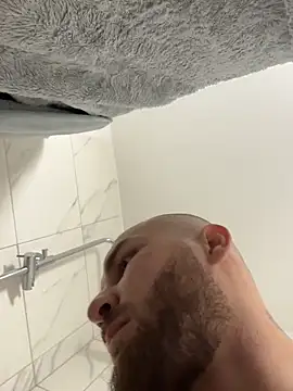 Snapshot of pervy_devil chatting on September 22, 6:32 pm pervy devil online show from September 22, 6:32 pm