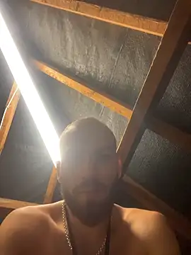 Snapshot of pervy_devil chatting on October 1, 4:13 pm pervy devil online show from October 1, 4:13 pm