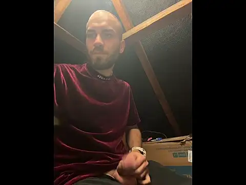 Snapshot of pervy_devil chatting on October 2, 10:11 am pervy devil online show from October 2, 10:11 am