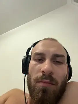 Snapshot of pervy_devil chatting on October 10, 5:06 am pervy devil online show from October 10, 5:06 am