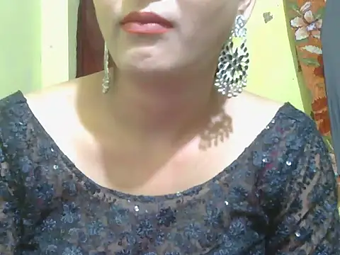 Model-Tanya online show from March 15, 11:08 am