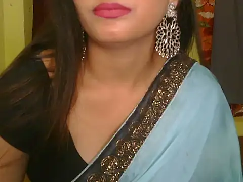 Model-Tanya online show from March 21, 10:50 am