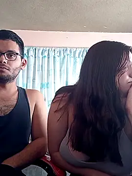 Snapshot of Carandrew chatting on January 1, 4:39 pm Carandrew online show from January 1, 4:39 pm