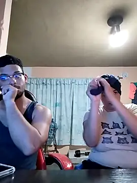 Snapshot of Carandrew chatting on February 17, 4:53 am Carandrew online show from February 17, 4:53 am