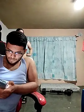 Snapshot of Carandrew chatting on February 19, 4:55 am Carandrew online show from February 19, 4:55 am