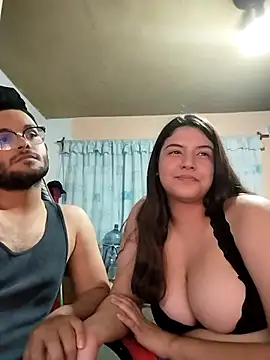 Snapshot of Carandrew chatting on March 18, 3:53 am Carandrew online show from March 18, 3:53 am