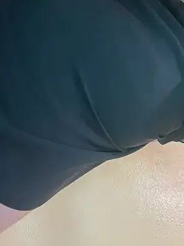 Evelyn Moon online show from February 17, 3:15 am