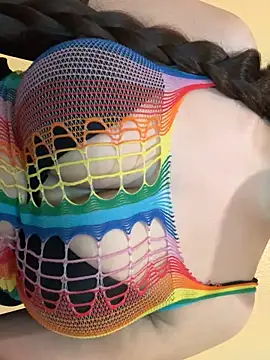 Evelyn Moon online show from October 13, 1:11 pm