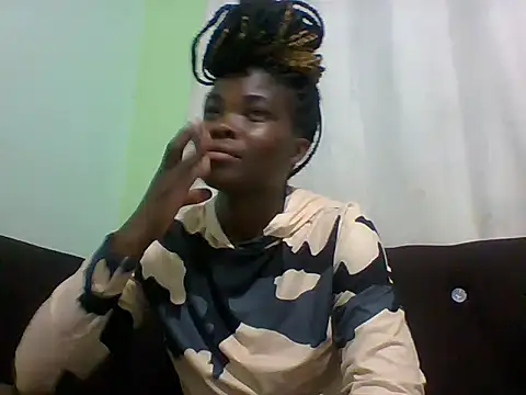 Snapshot of sexxyqueenn22 chatting on October 23, 5:12 pm sexxyqueenn22 online show from October 23, 5:12 pm