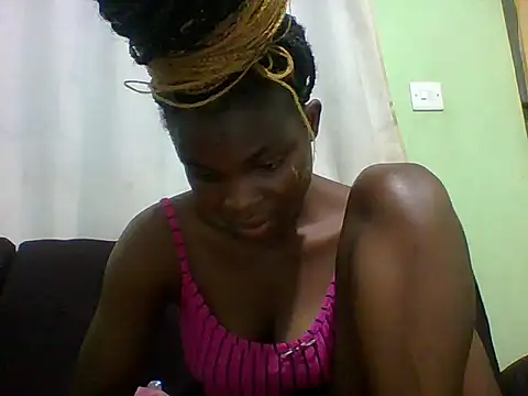 Snapshot of sexxyqueenn22 chatting on October 24, 8:38 pm sexxyqueenn22 online show from October 24, 8:38 pm